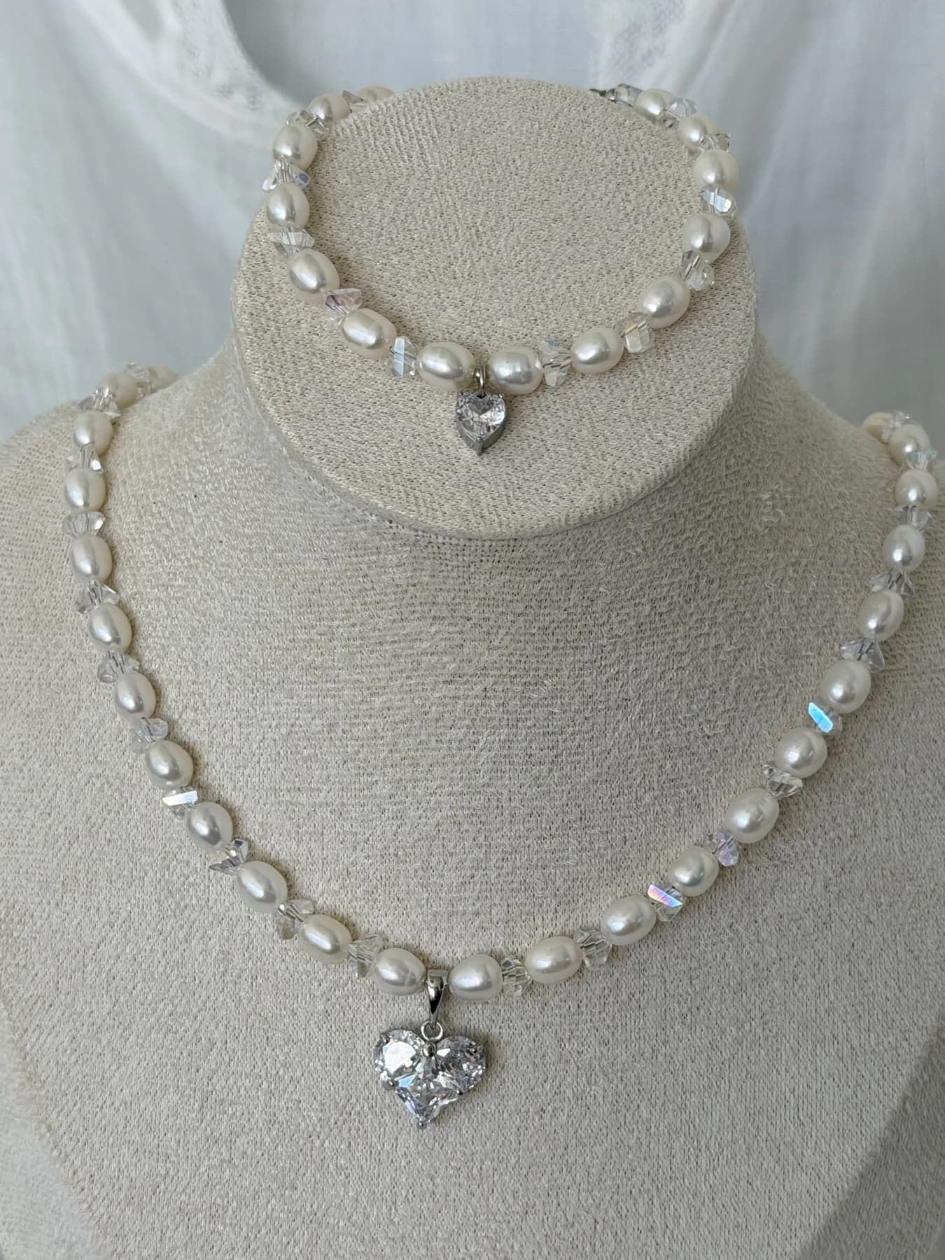 Freshwater Pearl Bridal Jewellery Set with Crystal Heart Necklace & Bracelet thumbnail 10
