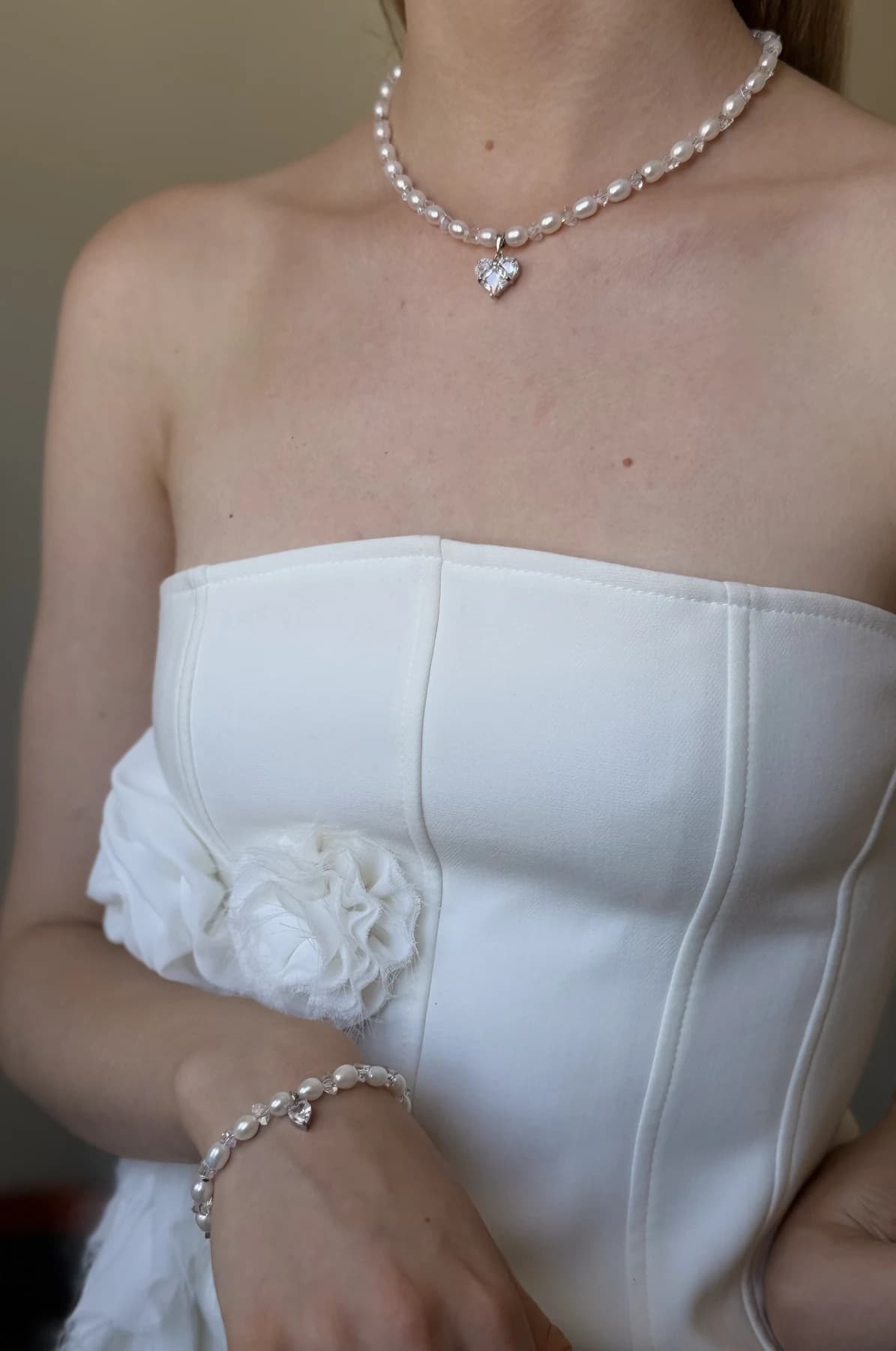 Freshwater Pearl Bridal Jewellery Set with Crystal Heart Necklace & Bracelet thumbnail 5