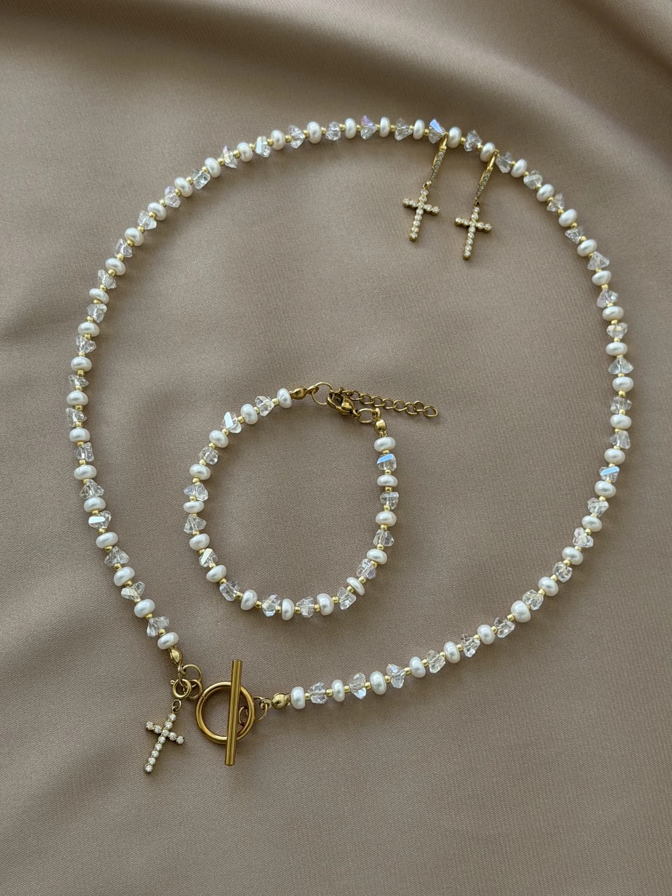Freshwater Pearl Jewellery Set with Crystal Necklace, Bracelet & Cross Earrings thumbnail 5
