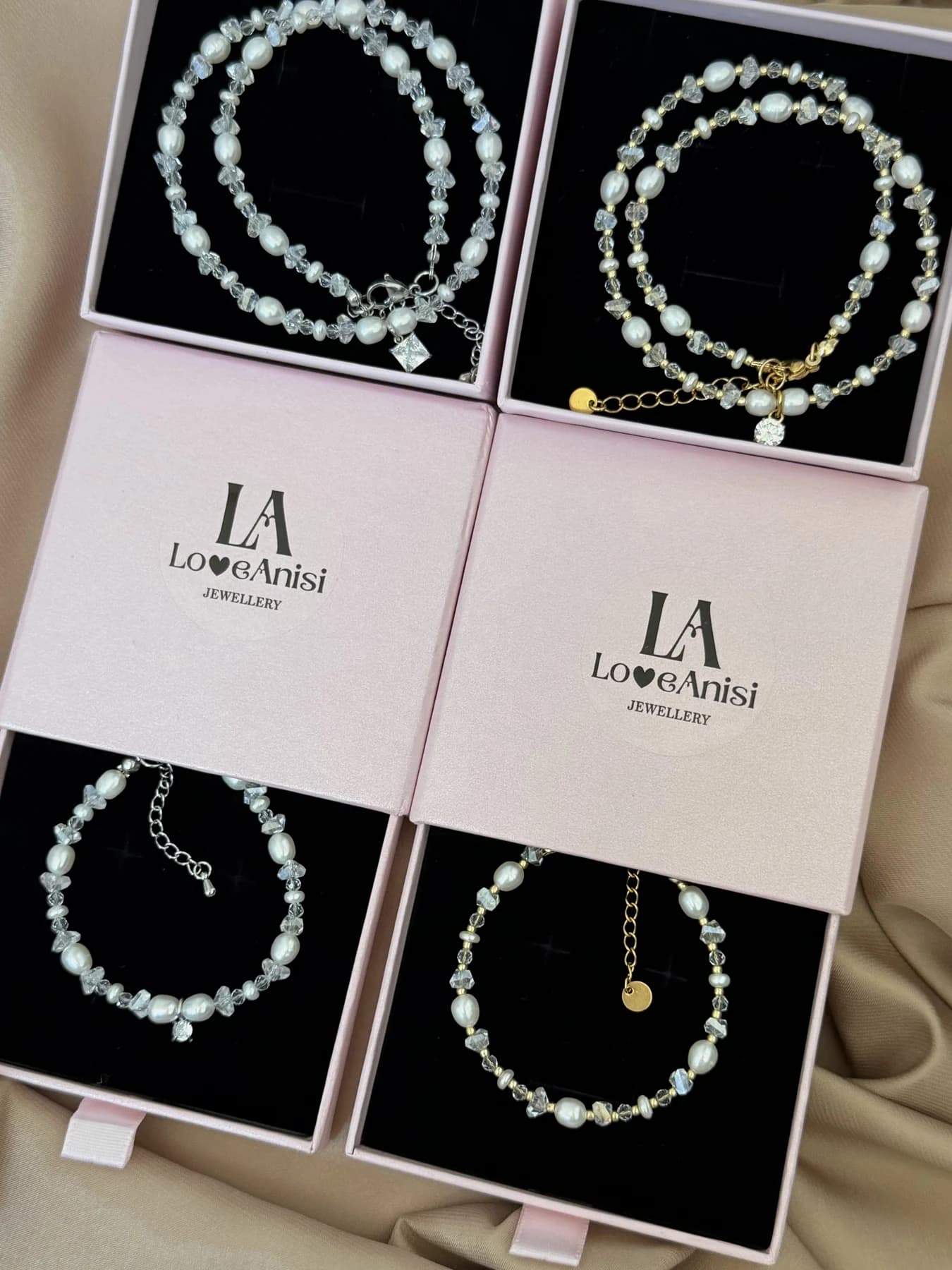 Elegant Freshwater Pearl Necklace & Bracelet Set thumbnail 6