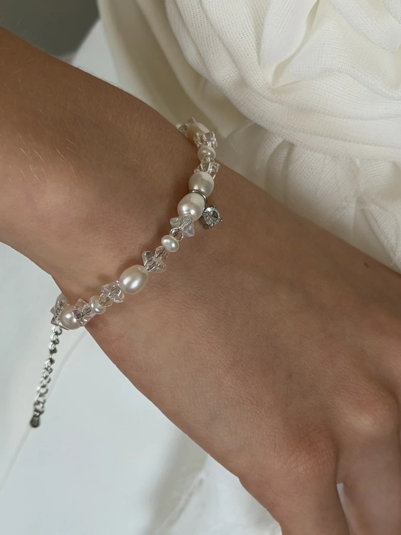 Elegant Freshwater Pearl Bridal Jewelry Set thumbnail 12