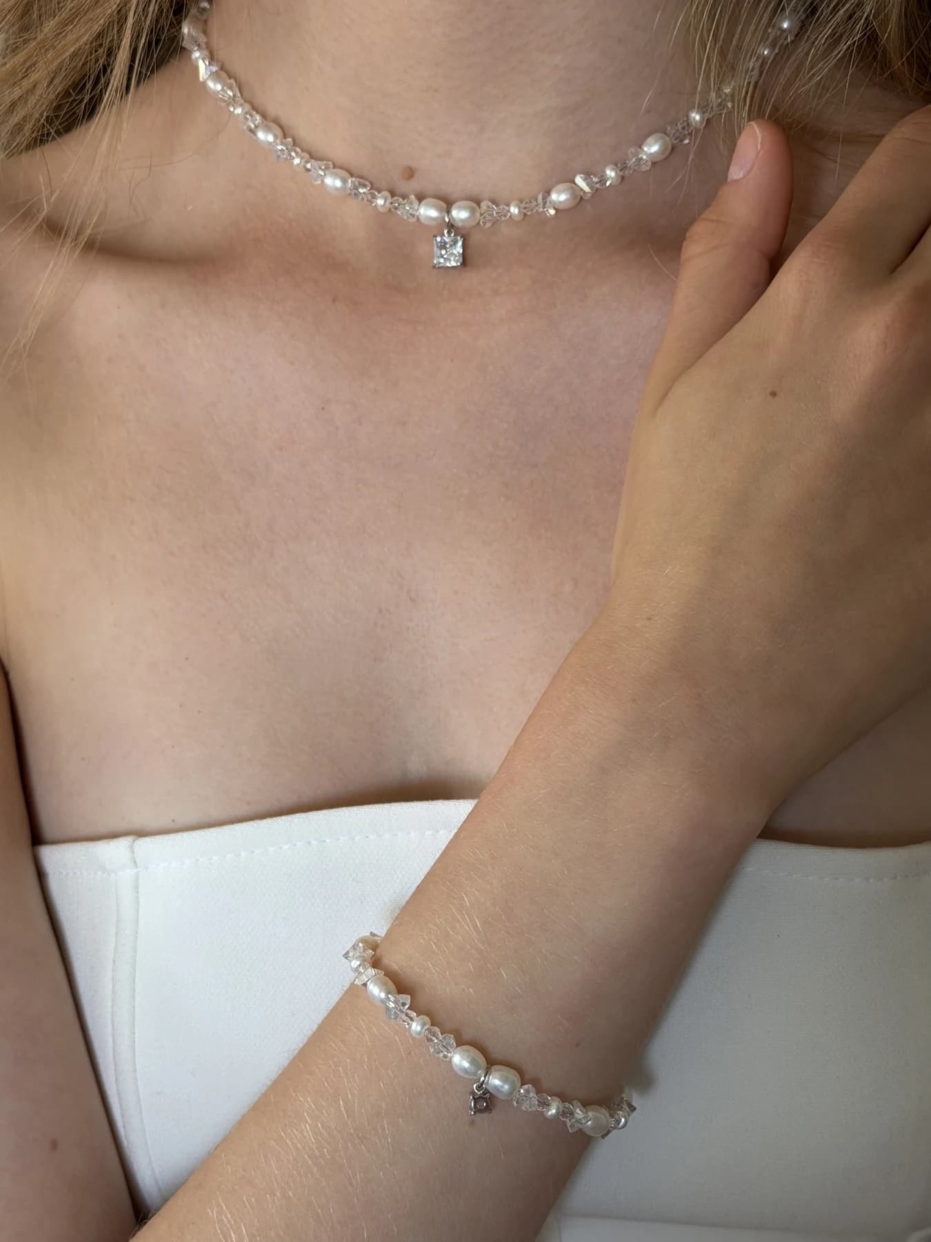 Elegant Freshwater Pearl Bridal Jewelry Set thumbnail 10