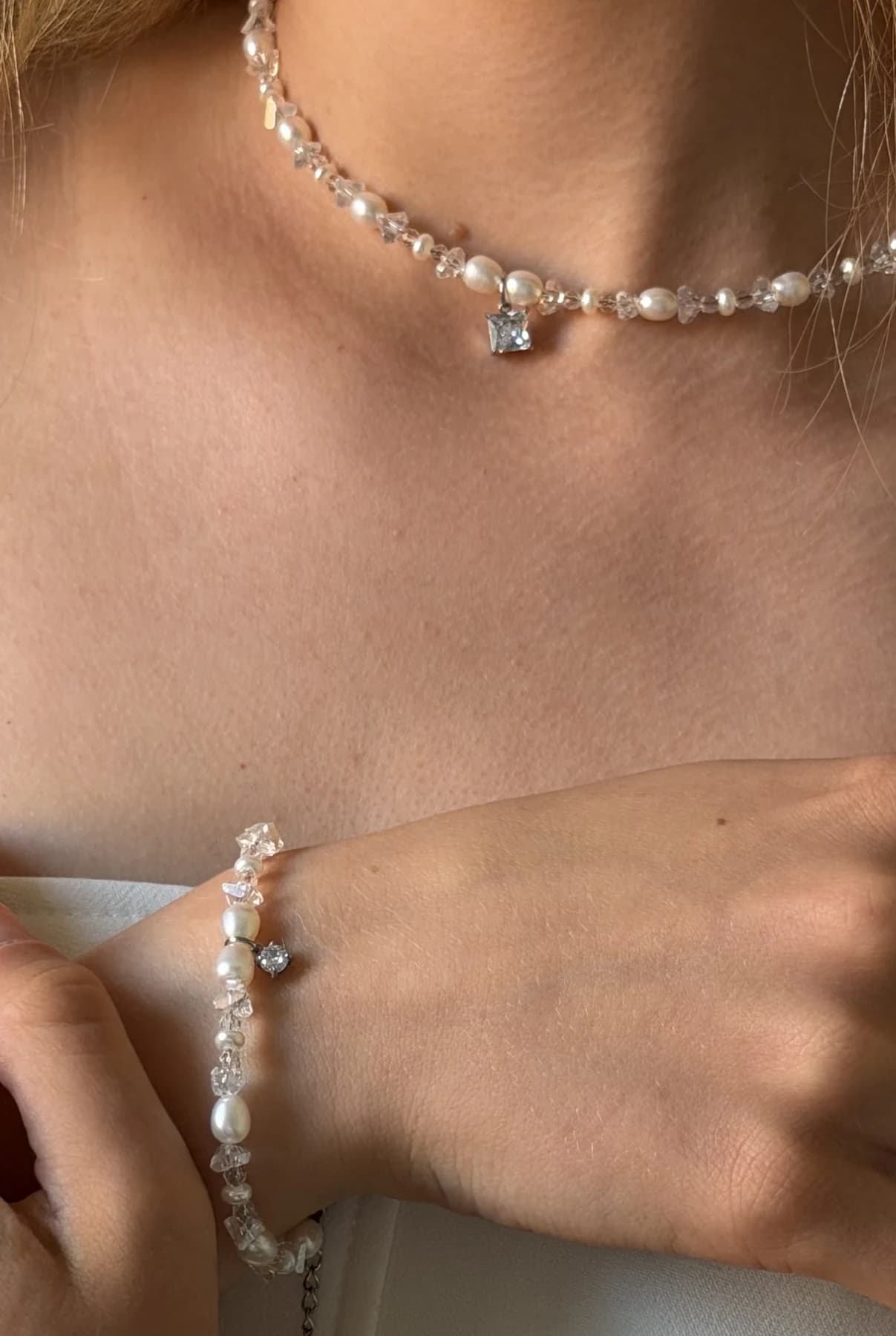 Elegant Freshwater Pearl Bridal Jewelry Set thumbnail 9