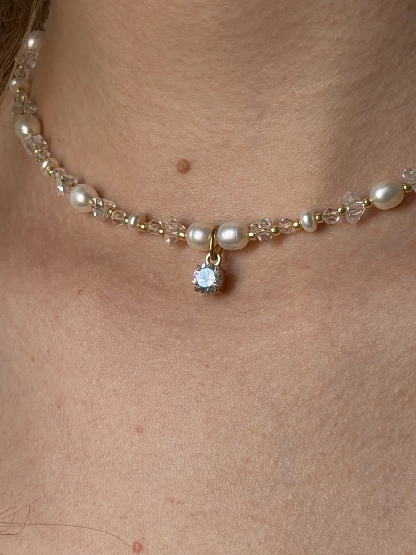 Elegant Freshwater Pearl Necklace & Bracelet Set thumbnail 2