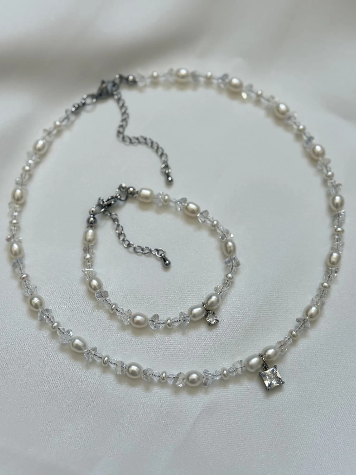 Elegant Freshwater Pearl Bridal Jewelry Set thumbnail 2